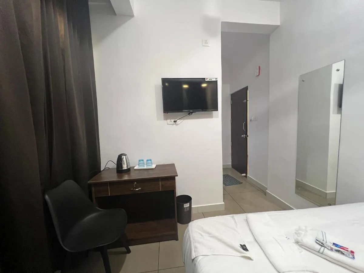 Szálloda Aroma Inn Kalpetta