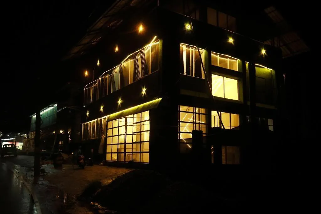 Aroma Inn Kalpetta Szálloda